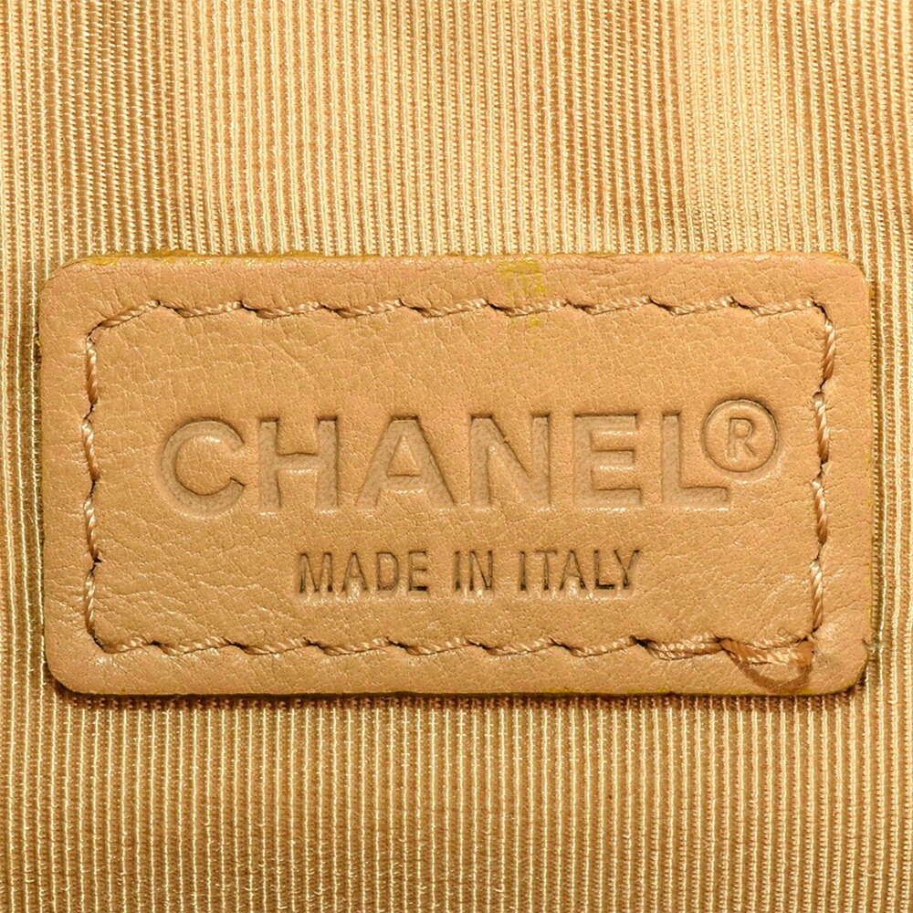 CHANEL Cream Leather Tote Bag - Picture 8 of 9
